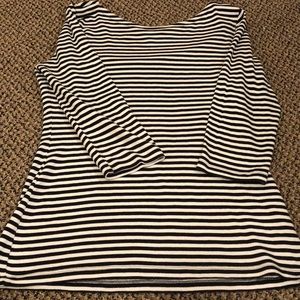 3/4 length scoop neck Banana Republic tee